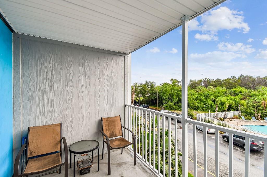 TB8396974 Property Photo