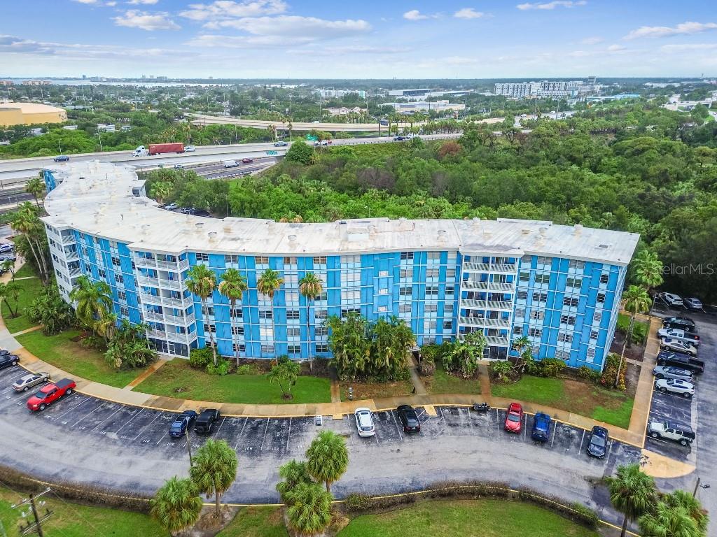 TB8396974 Property Photo