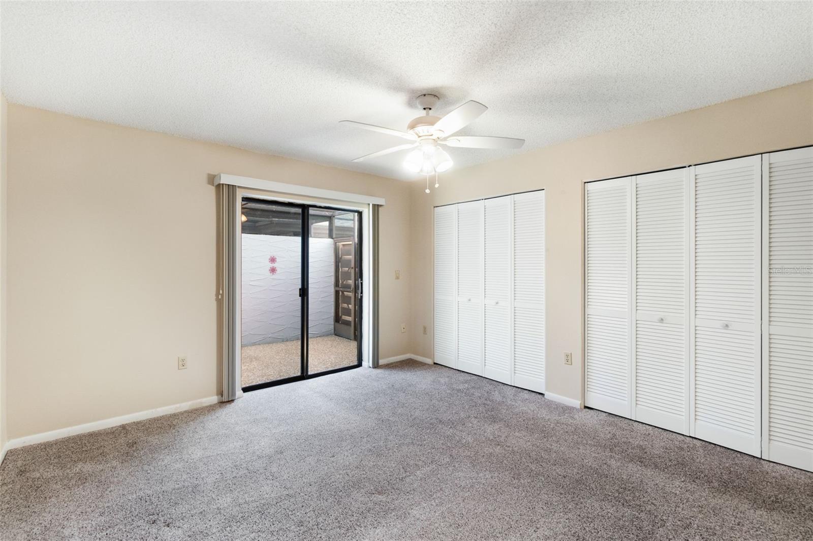 A4655910 Property Photo