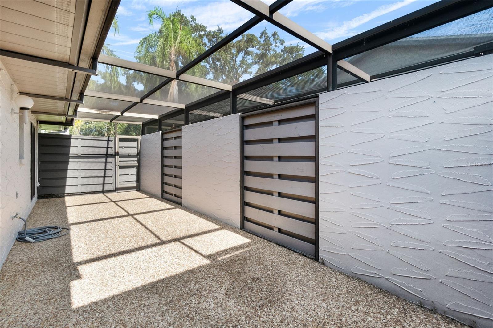 A4655910 Property Photo