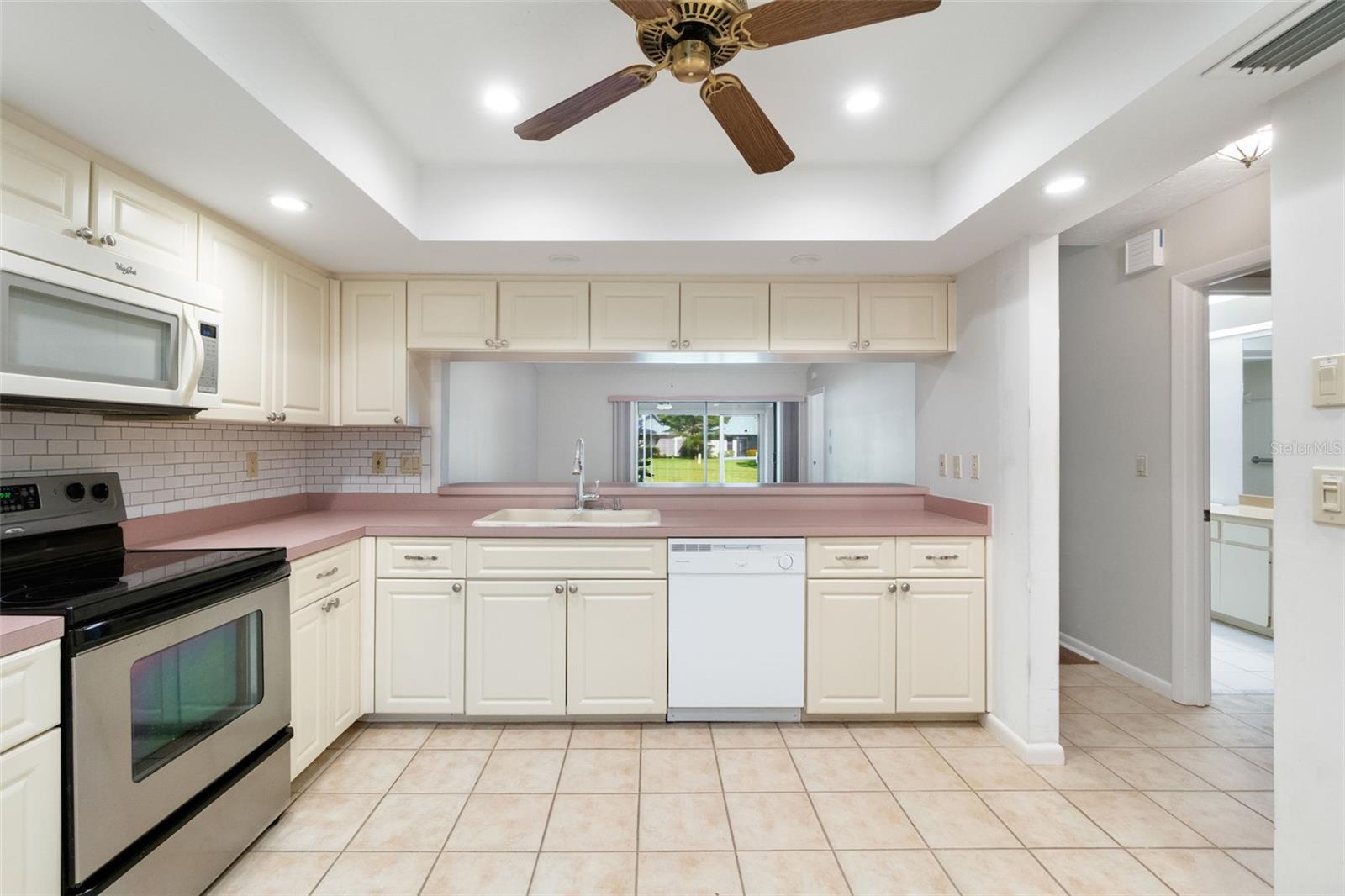 A4655910 Property Photo