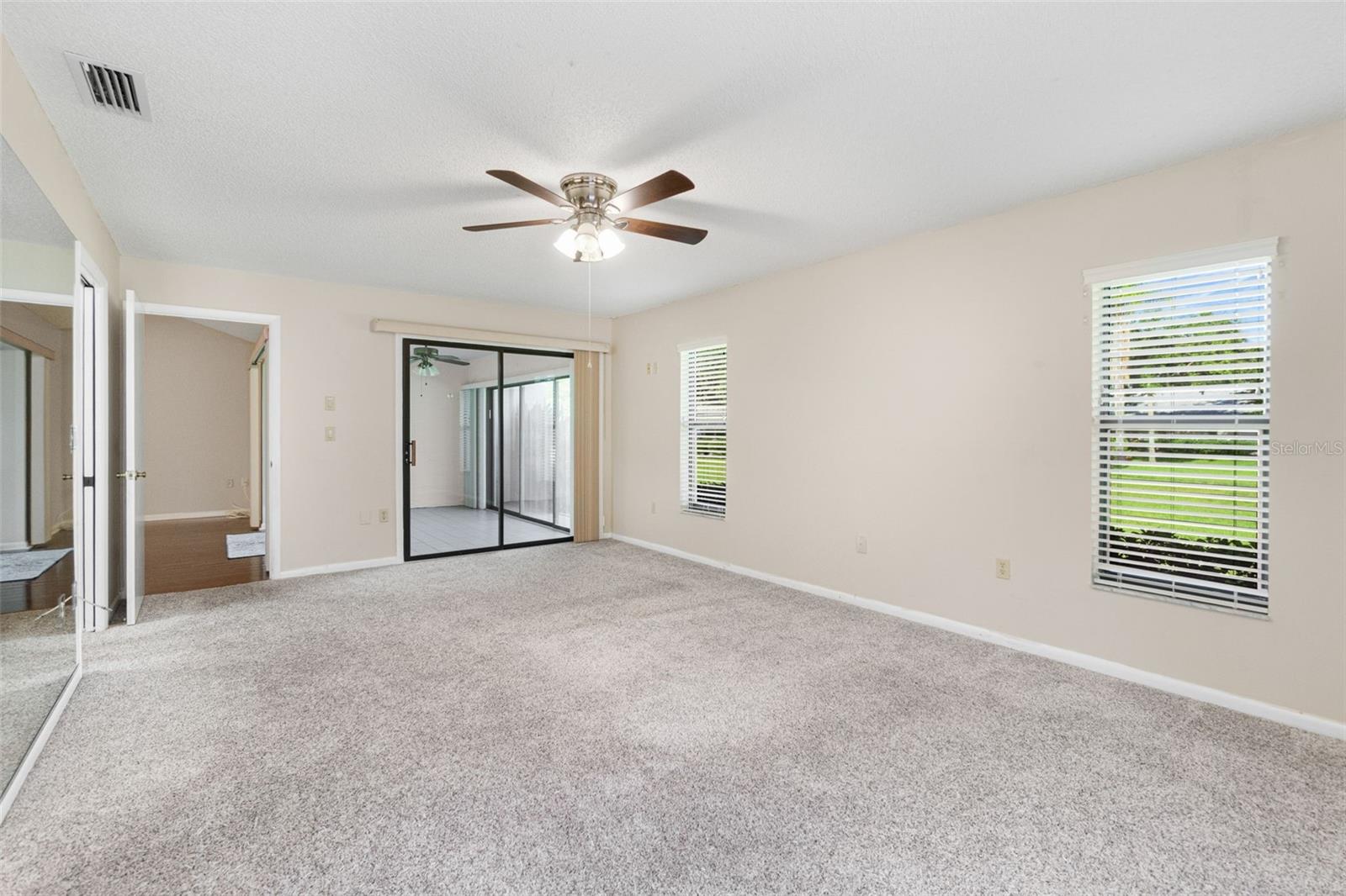 A4655910 Property Photo
