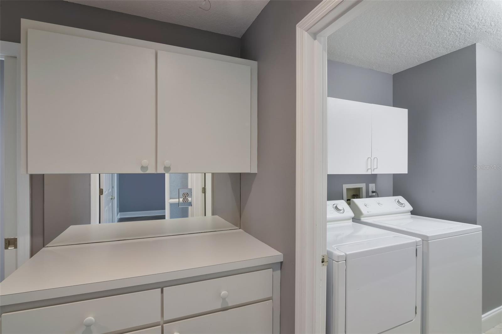 6036 TOPSAIL RD, LADY LAKE, FL, 32159