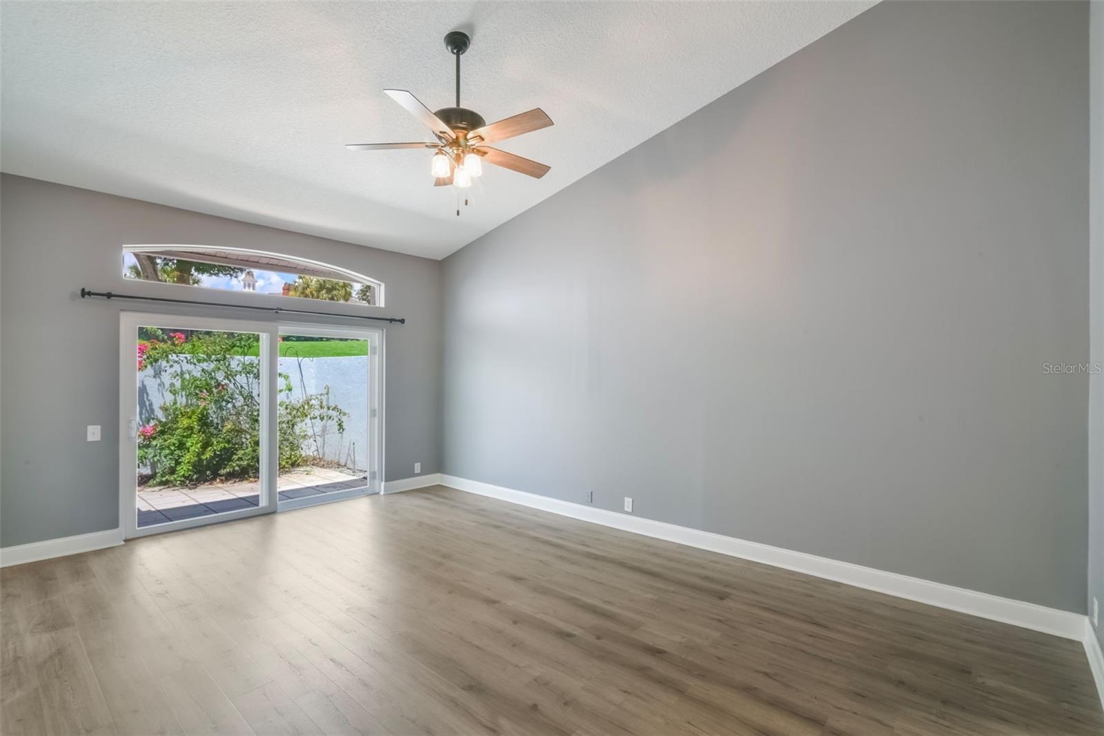 6036 TOPSAIL RD, LADY LAKE, FL, 32159