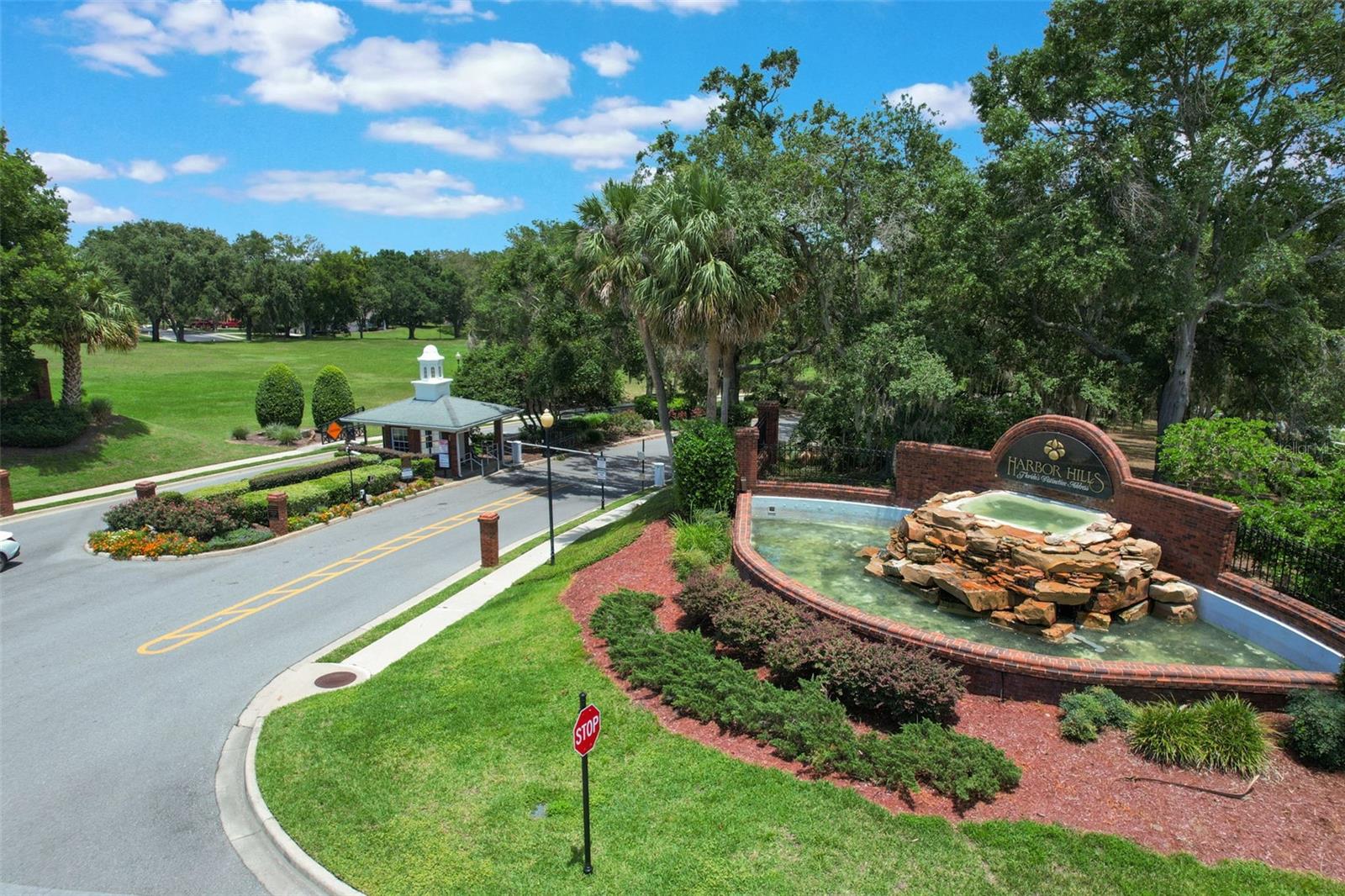 6036 TOPSAIL RD, LADY LAKE, FL, 32159