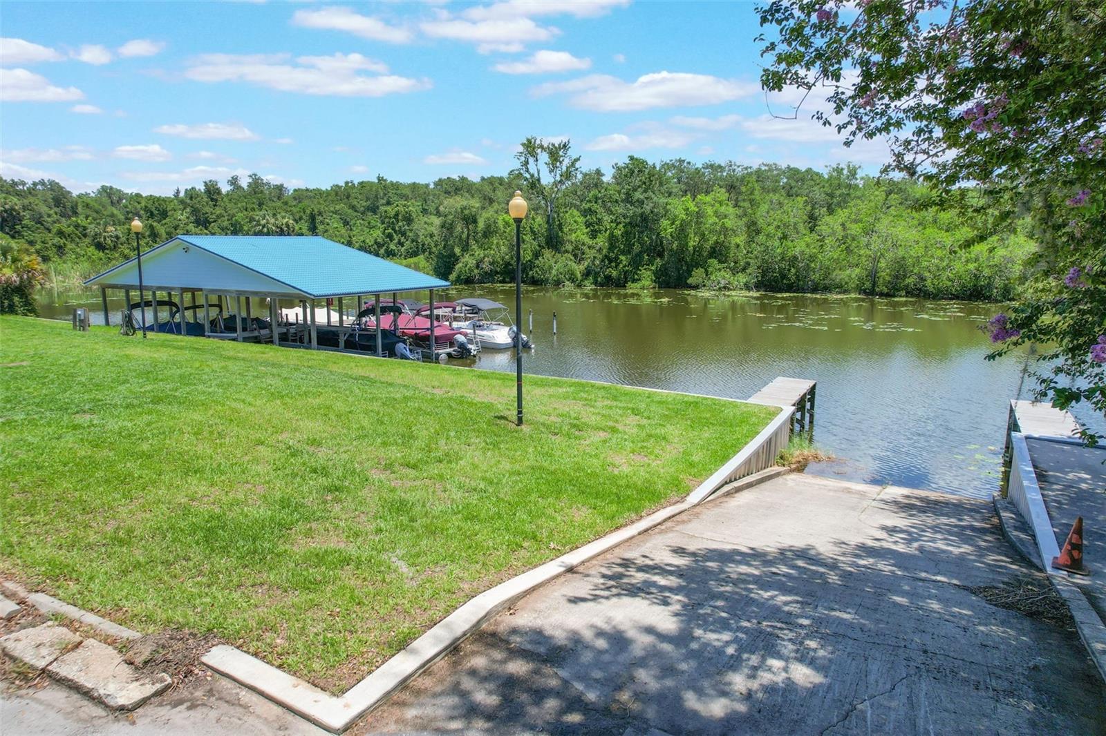 6036 TOPSAIL RD, LADY LAKE, FL, 32159