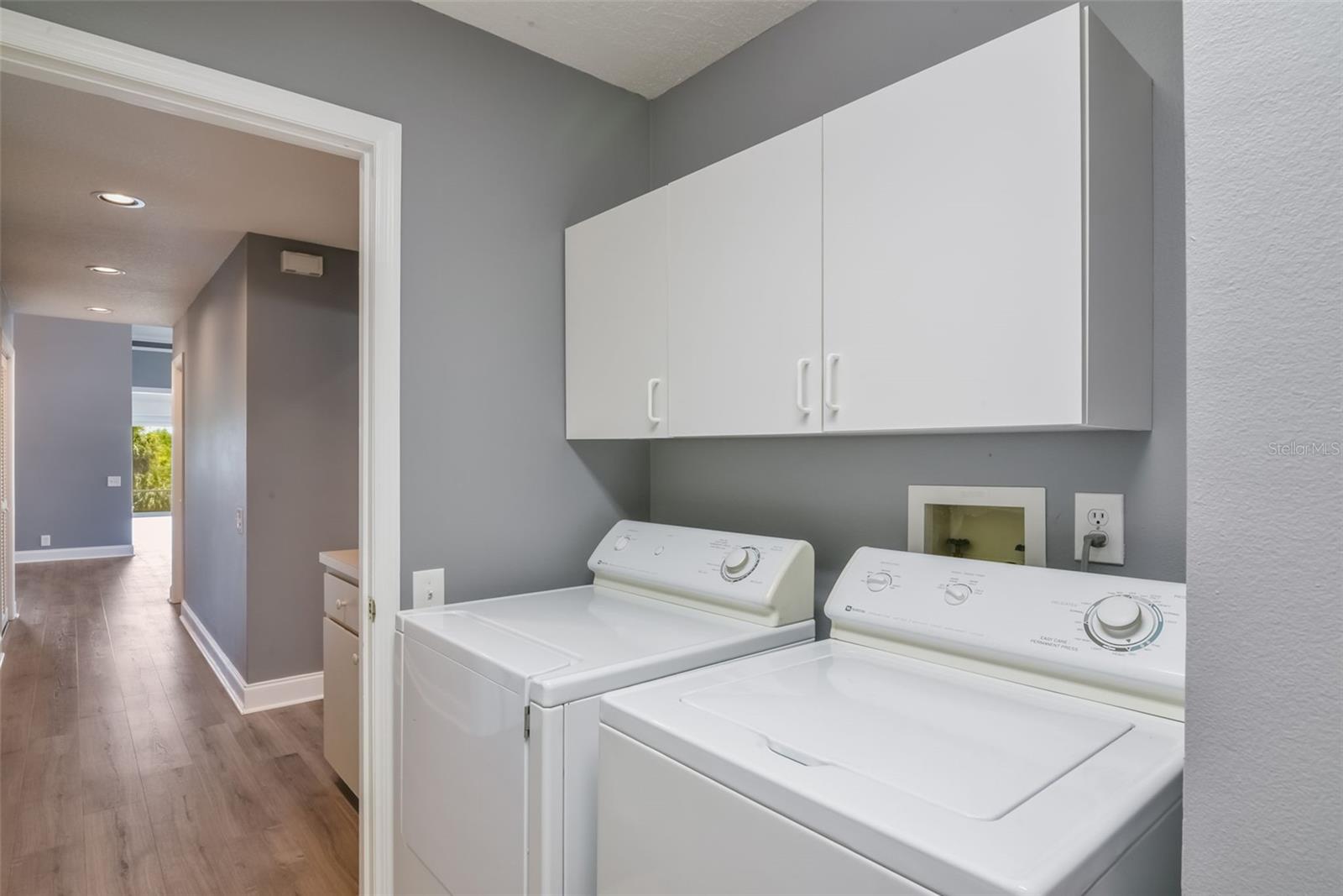 6036 TOPSAIL RD, LADY LAKE, FL, 32159