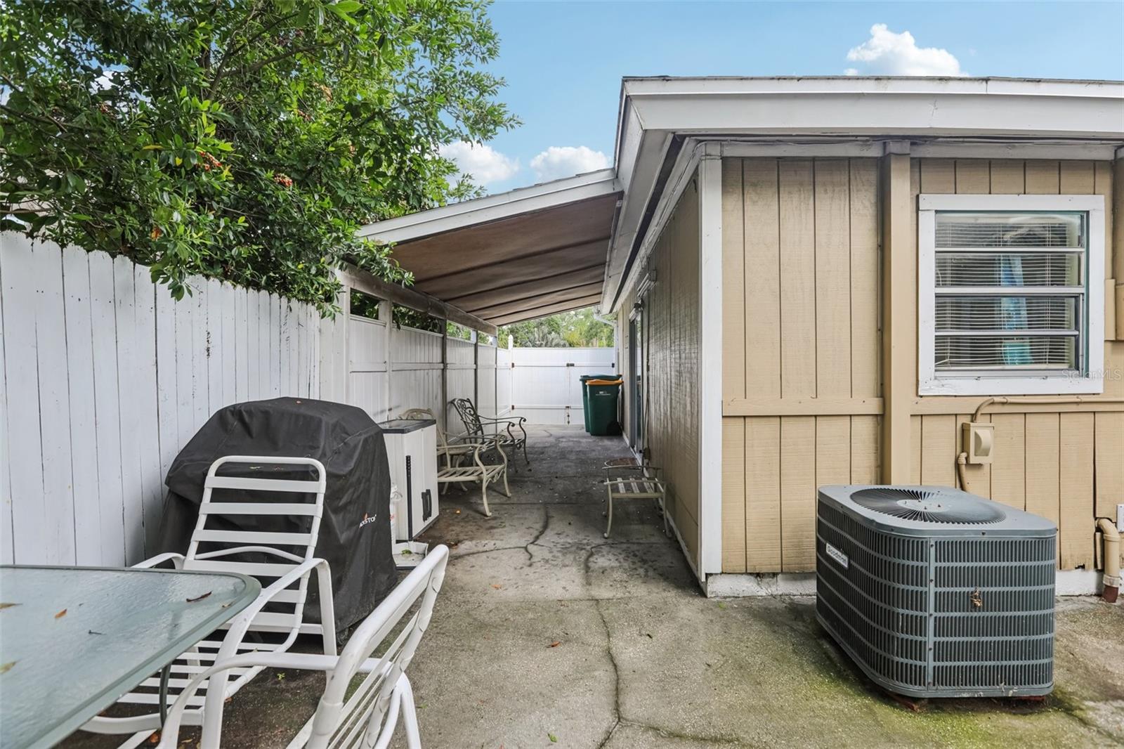 109 EMERALD LN, LARGO, FL, 33771