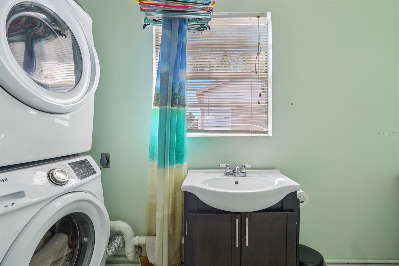 109 EMERALD LN, LARGO, FL, 33771