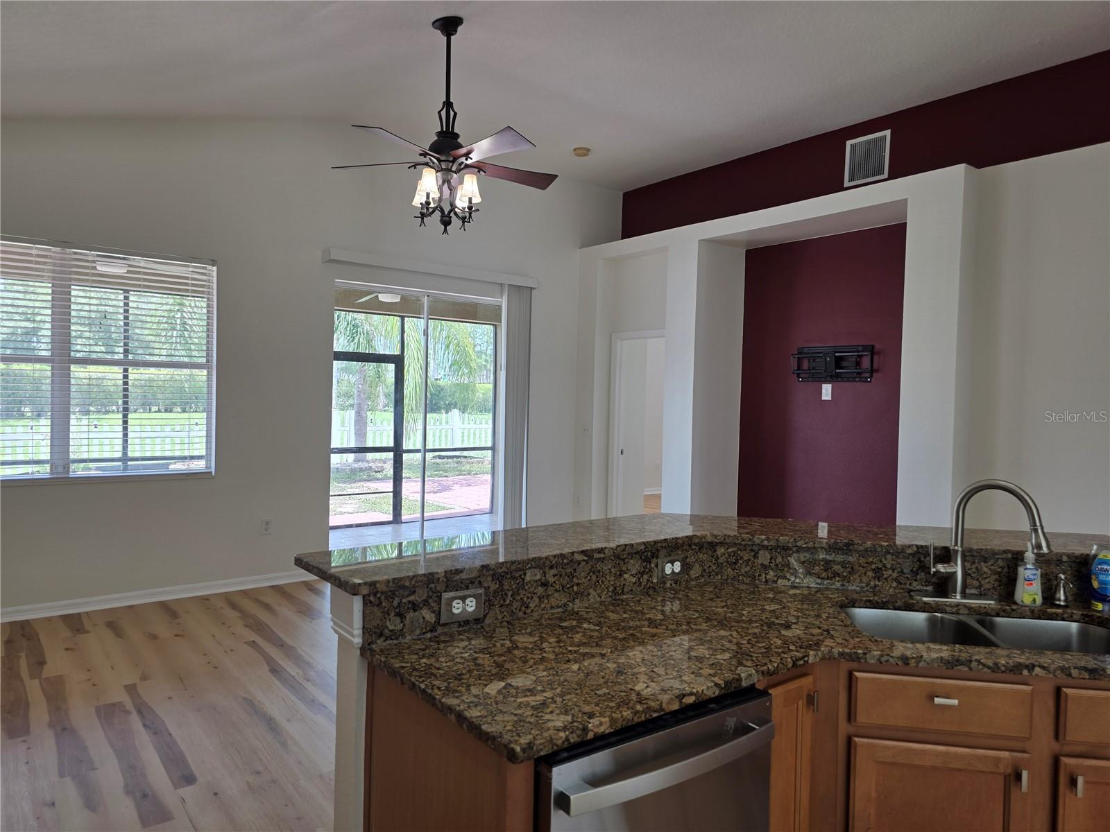 4732 MAPLETREE LOOP, WESLEY CHAPEL, FL, 33544