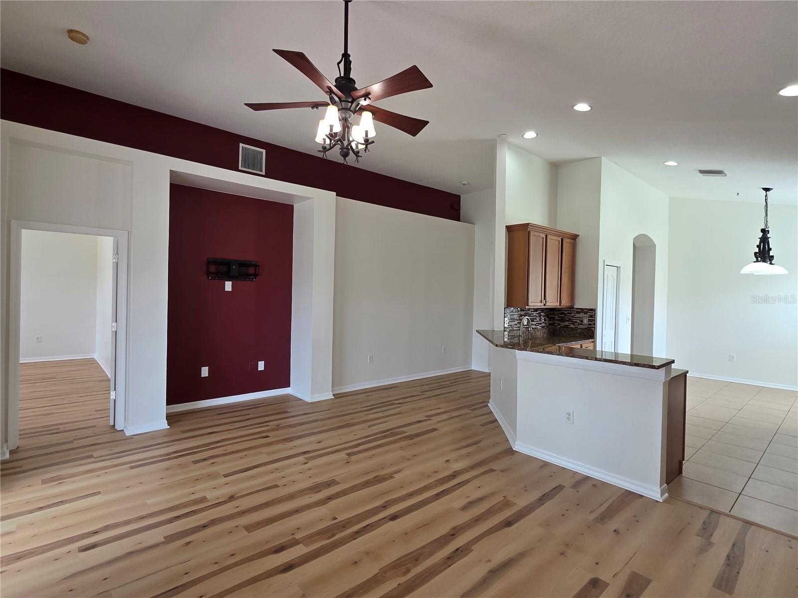 4732 MAPLETREE LOOP, WESLEY CHAPEL, FL, 33544