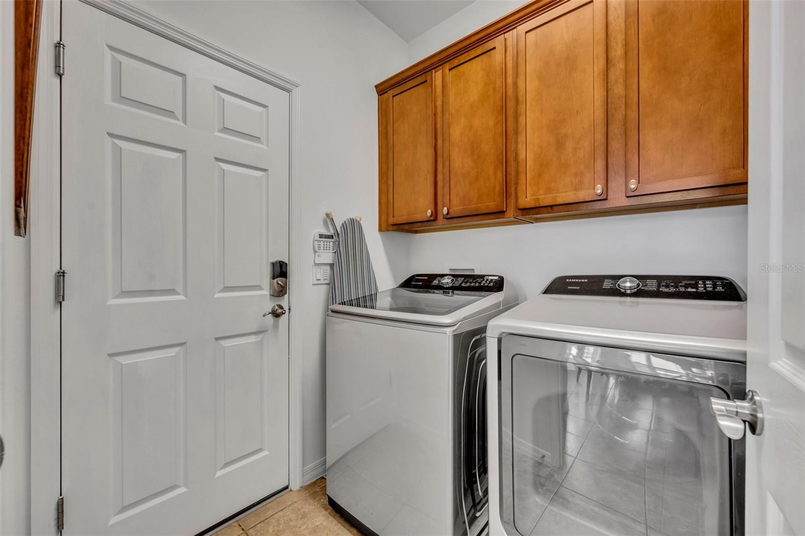 109 FALLING ACORN AVE, GROVELAND, FL, 34736