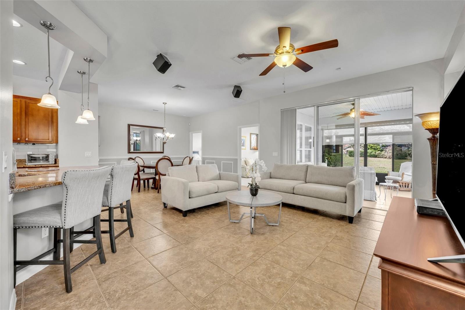 109 FALLING ACORN AVE, GROVELAND, FL, 34736