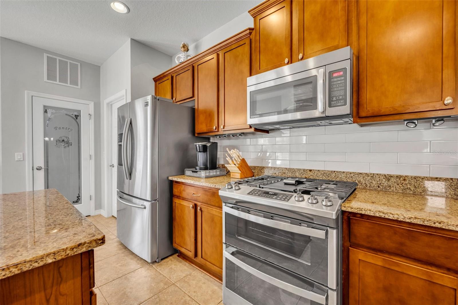 109 FALLING ACORN AVE, GROVELAND, FL, 34736