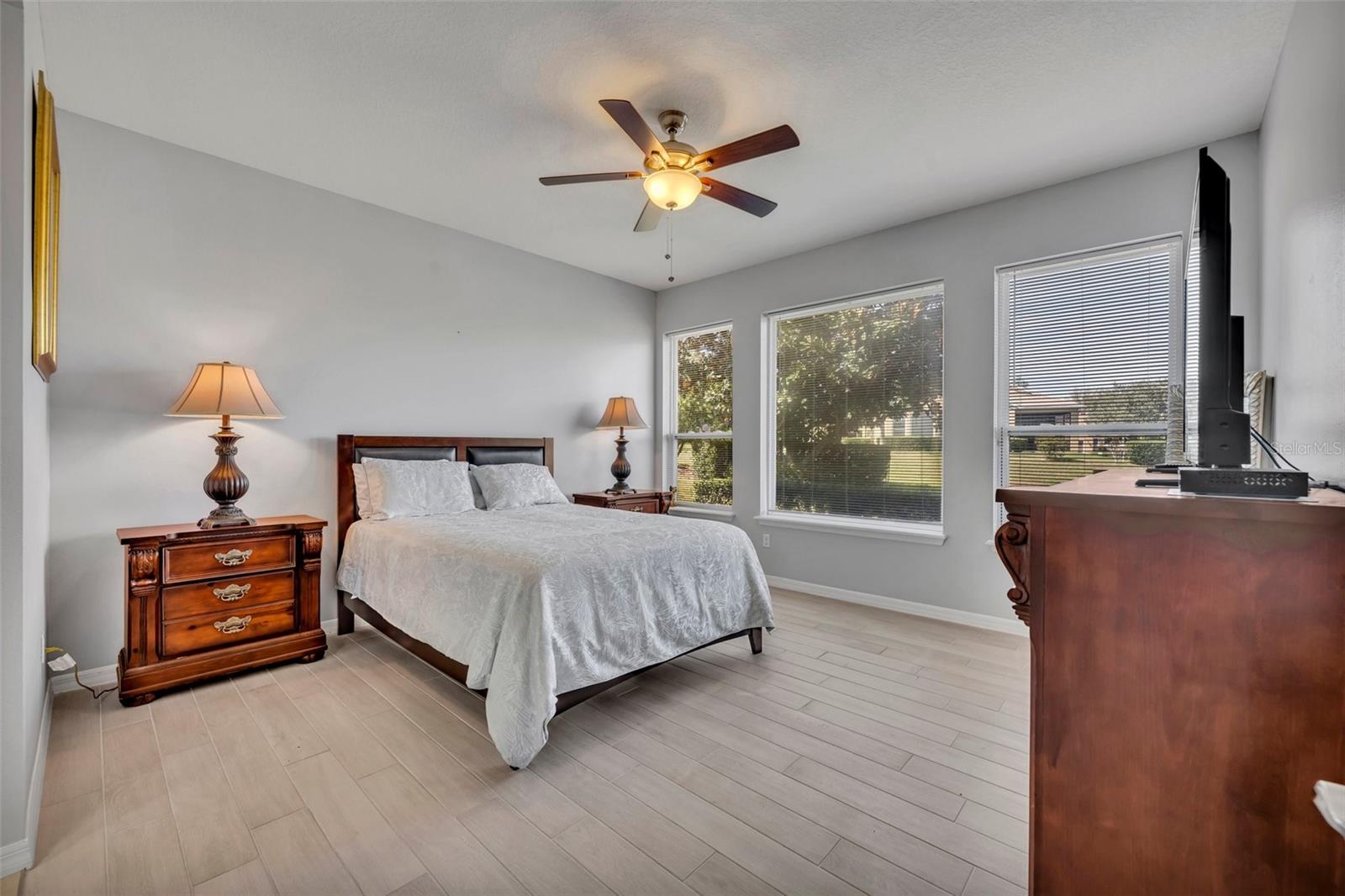 109 FALLING ACORN AVE, GROVELAND, FL, 34736