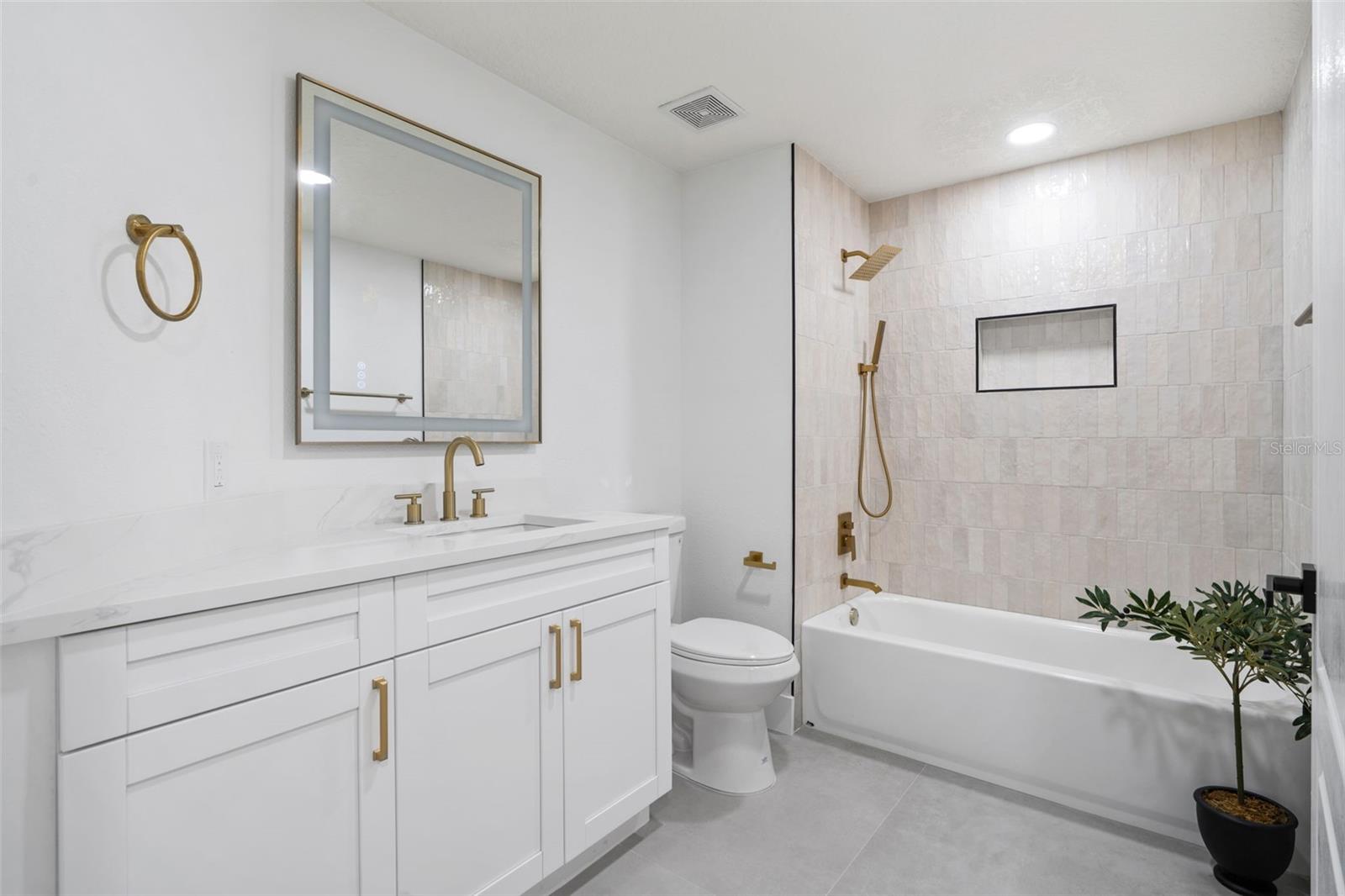 5628 TERRAIN DE GOLF DR, LUTZ, FL, 33558