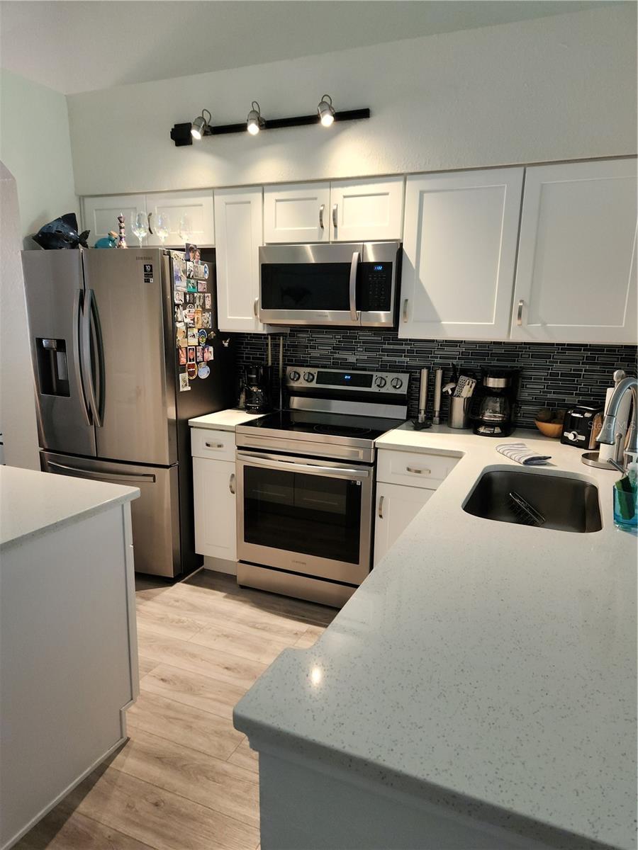 3635 TRAFALGAR WAY #104, PALM HARBOR, FL, 34685