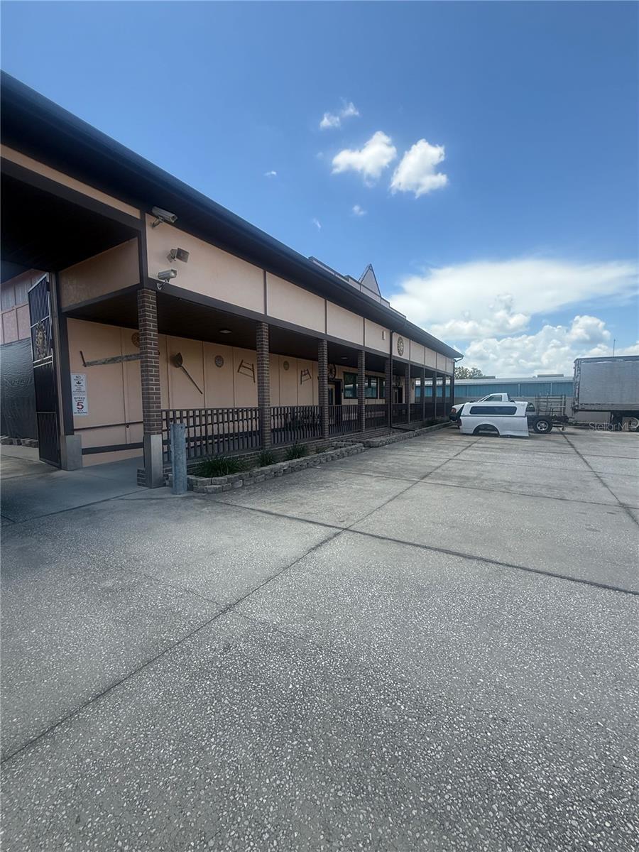 13309 E US 92 HWY, DOVER, FL, 33527