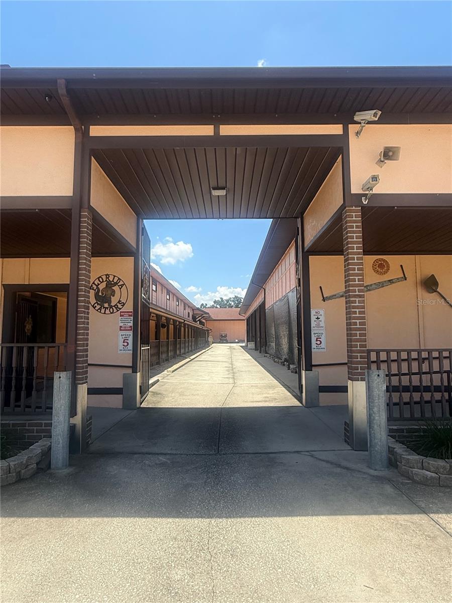 13309 E US 92 HWY, DOVER, FL, 33527