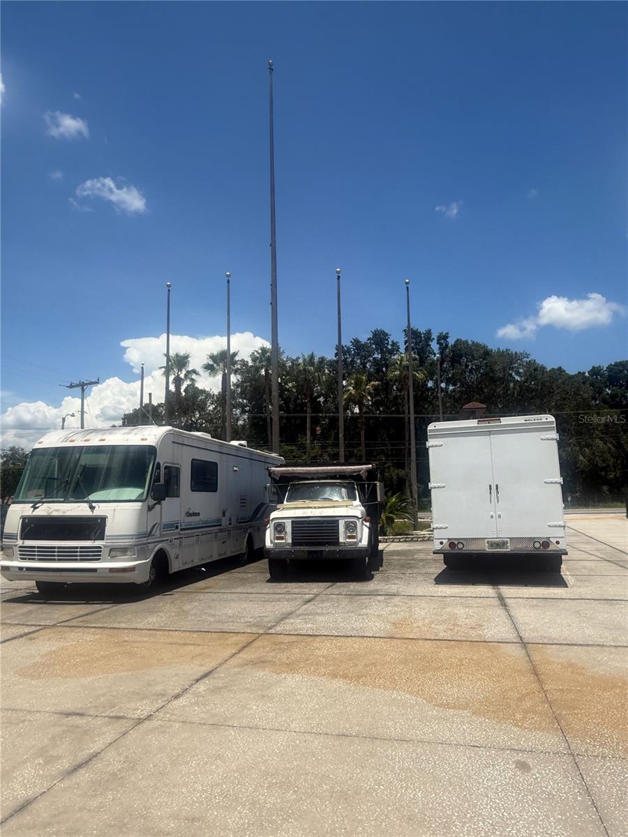 13309 E US 92 HWY, DOVER, FL, 33527