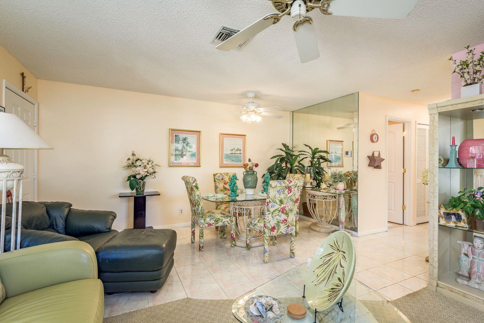 1712 HAMMOCK PINE BLVD #1712, CLEARWATER, FL, 33761
