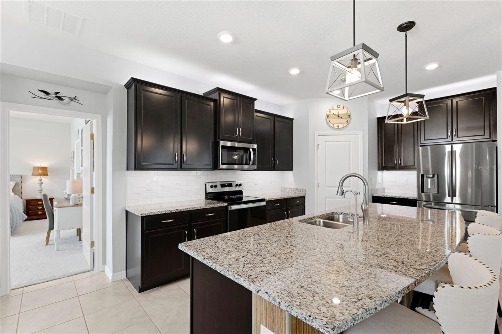 537 OCEAN SPRAY DR, RUSKIN, FL, 33570