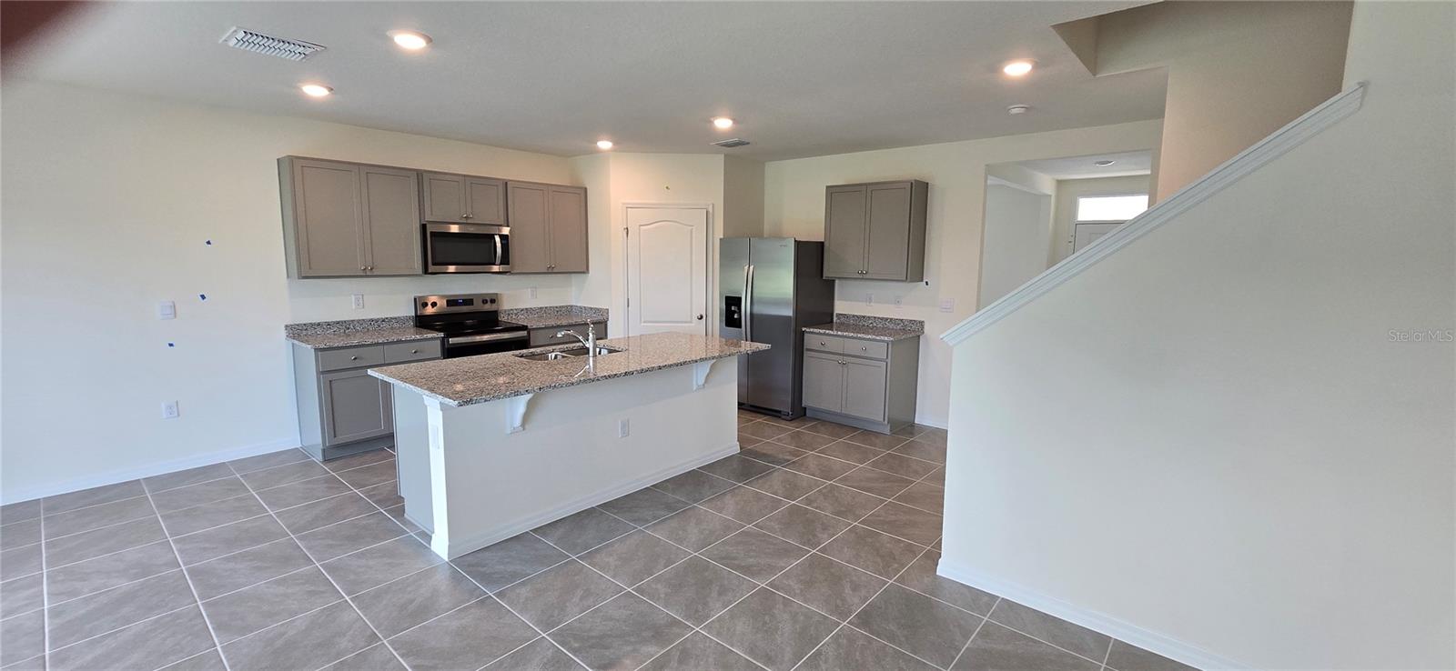 2736 GENTLE RAIN DR, DAVENPORT, FL, 33837