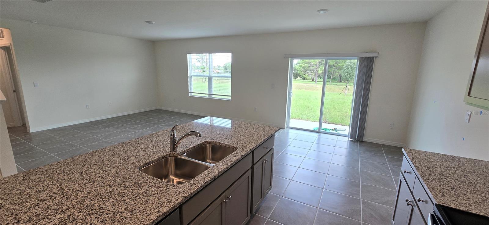 2736 GENTLE RAIN DR, DAVENPORT, FL, 33837