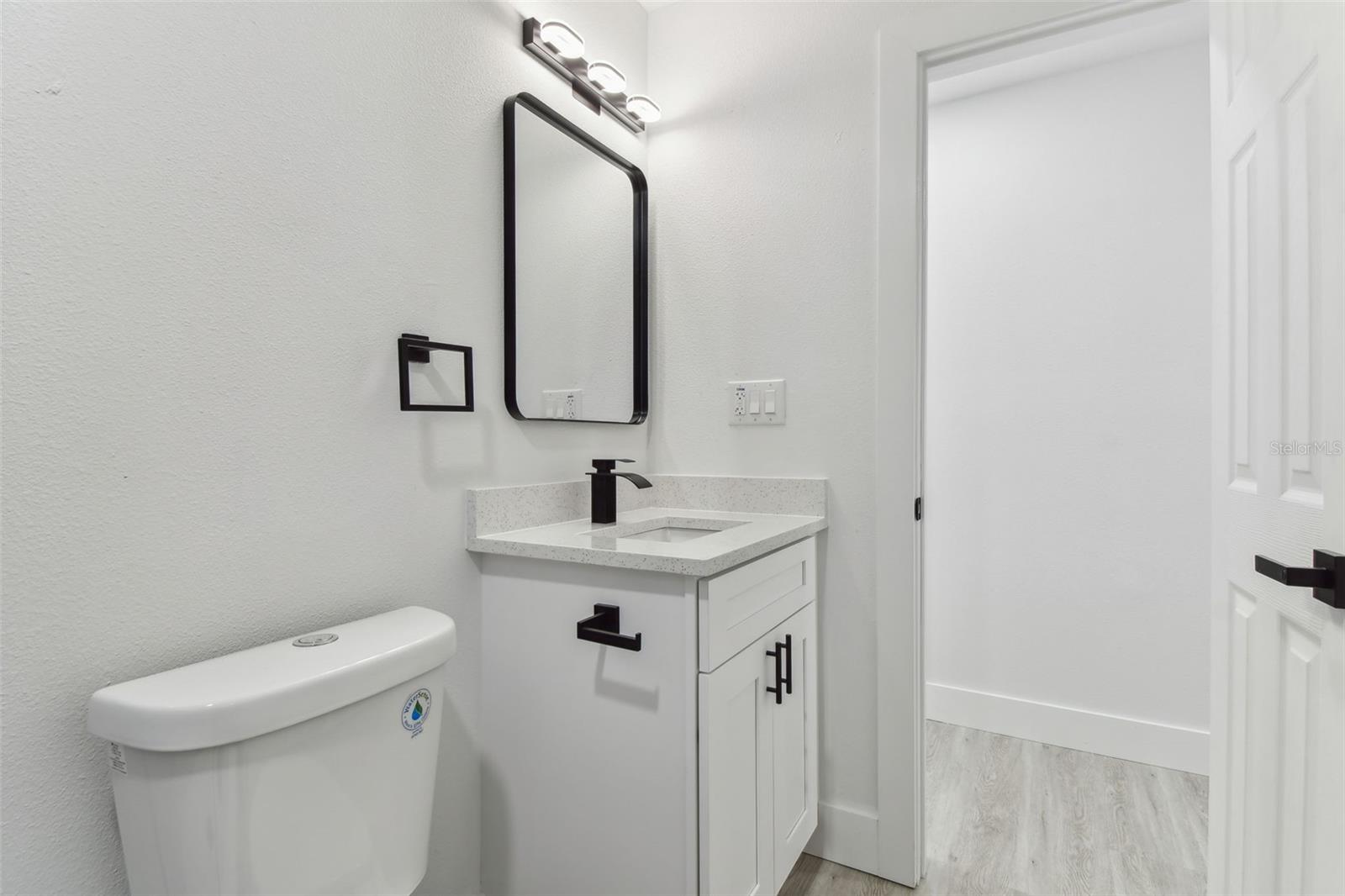 7704 TANGLEWOOD LN, TAMPA, FL, 33615