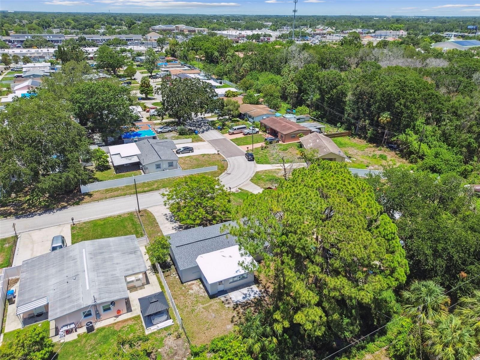 7704 TANGLEWOOD LN, TAMPA, FL, 33615