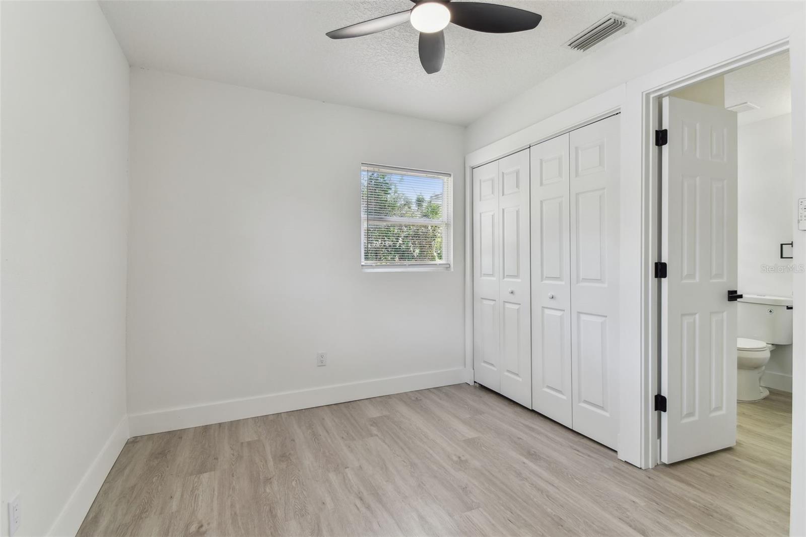 7704 TANGLEWOOD LN, TAMPA, FL, 33615