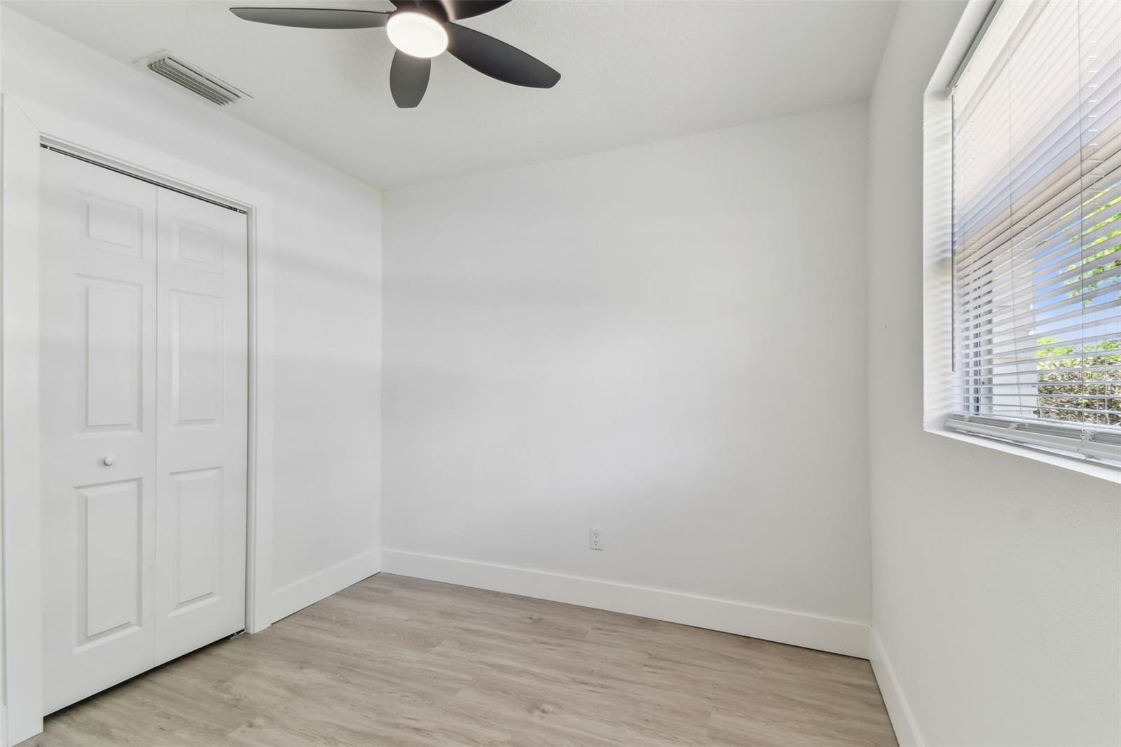 7704 TANGLEWOOD LN, TAMPA, FL, 33615