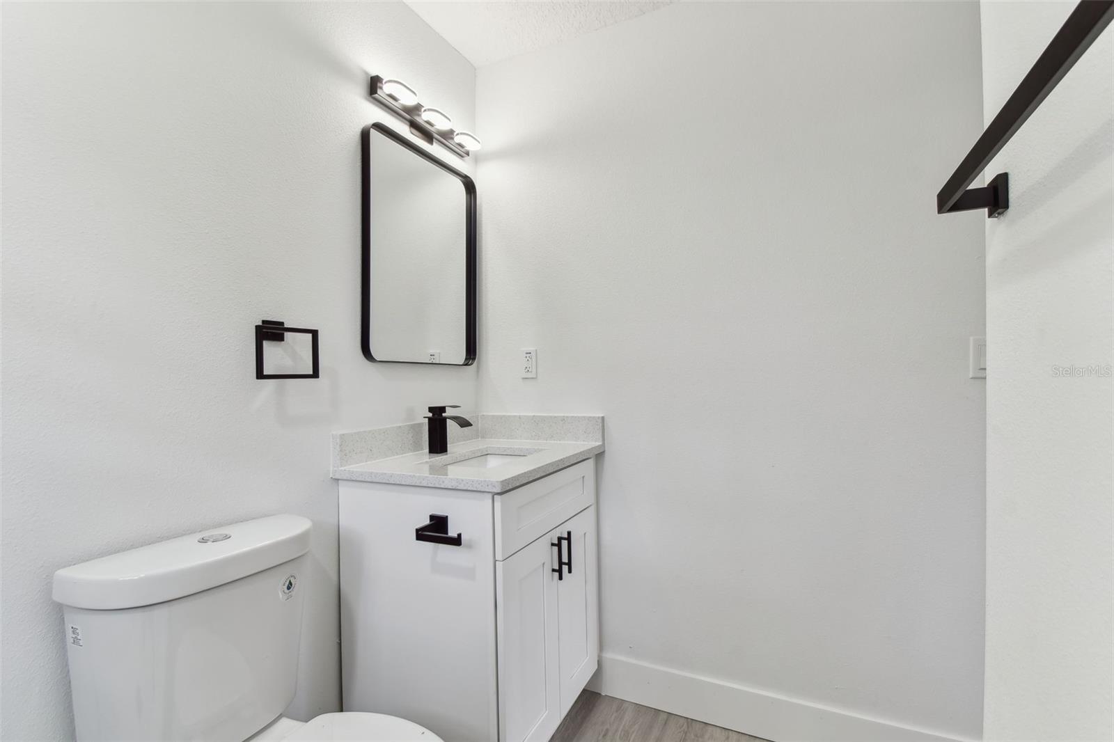 7704 TANGLEWOOD LN, TAMPA, FL, 33615