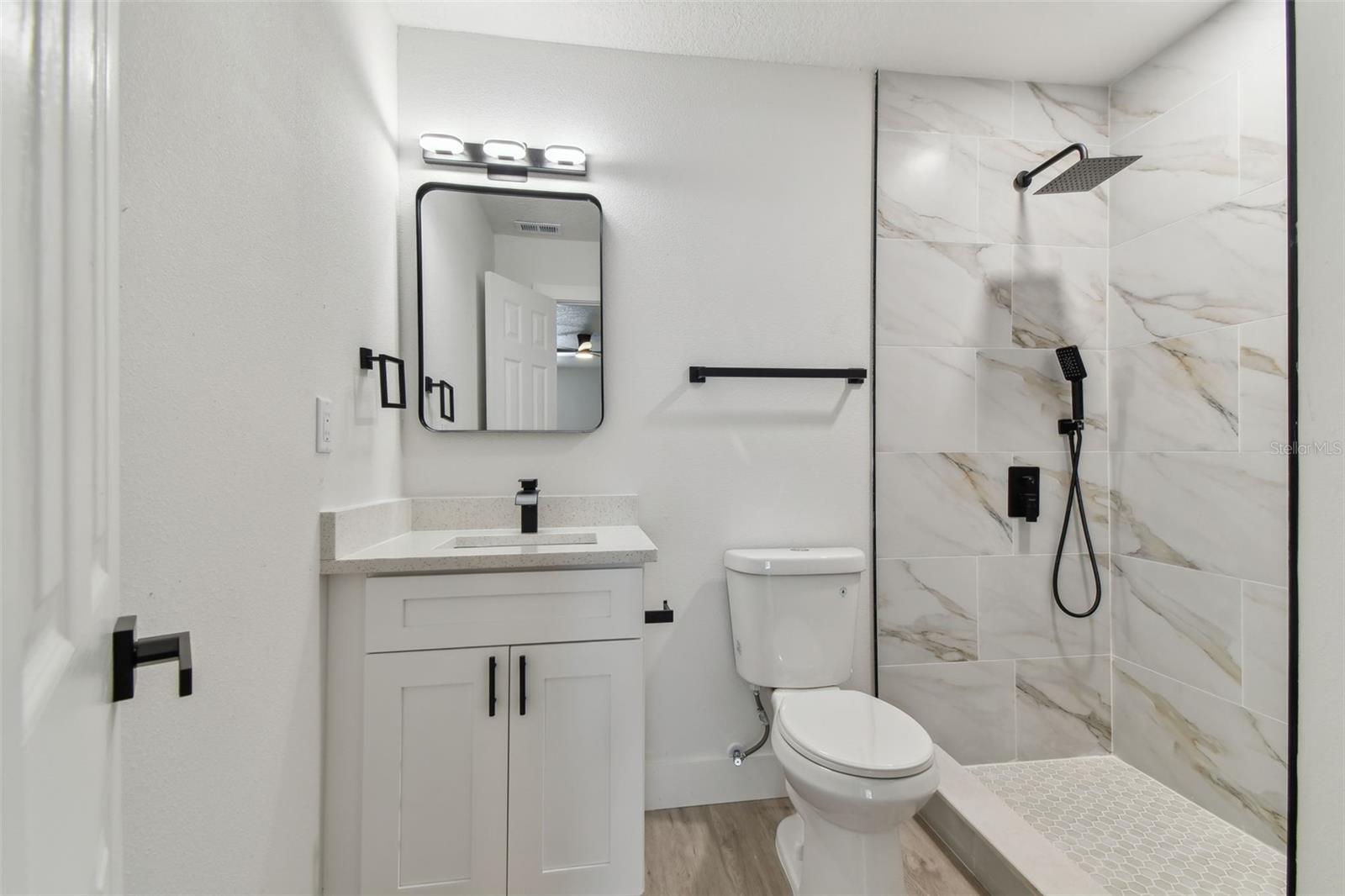 7704 TANGLEWOOD LN, TAMPA, FL, 33615