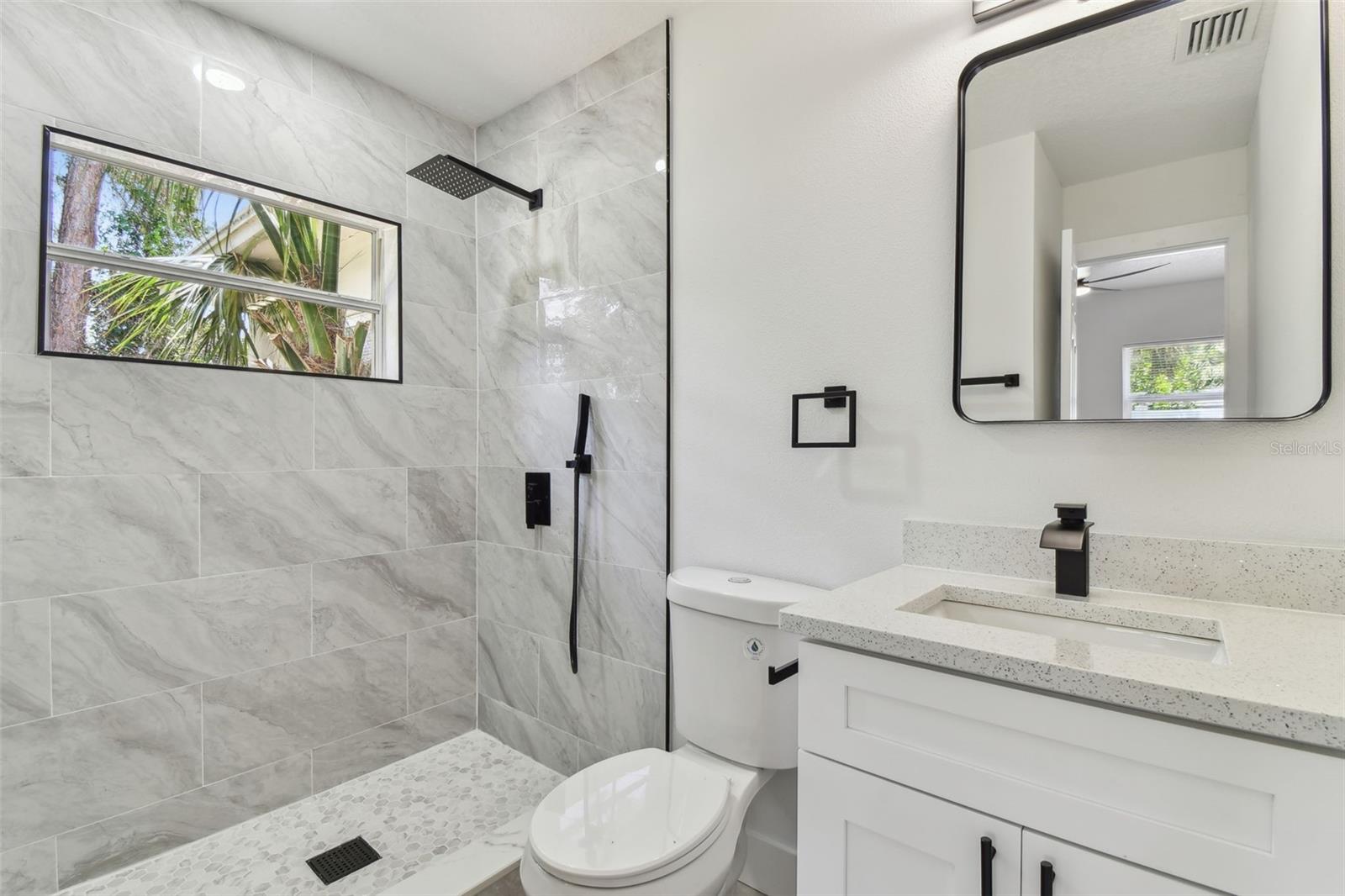 7704 TANGLEWOOD LN, TAMPA, FL, 33615