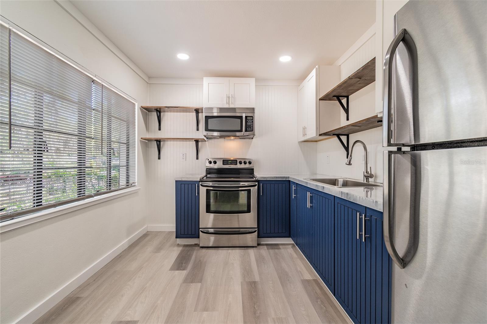 2219 24TH AVE S #2, ST PETERSBURG, FL, 33712