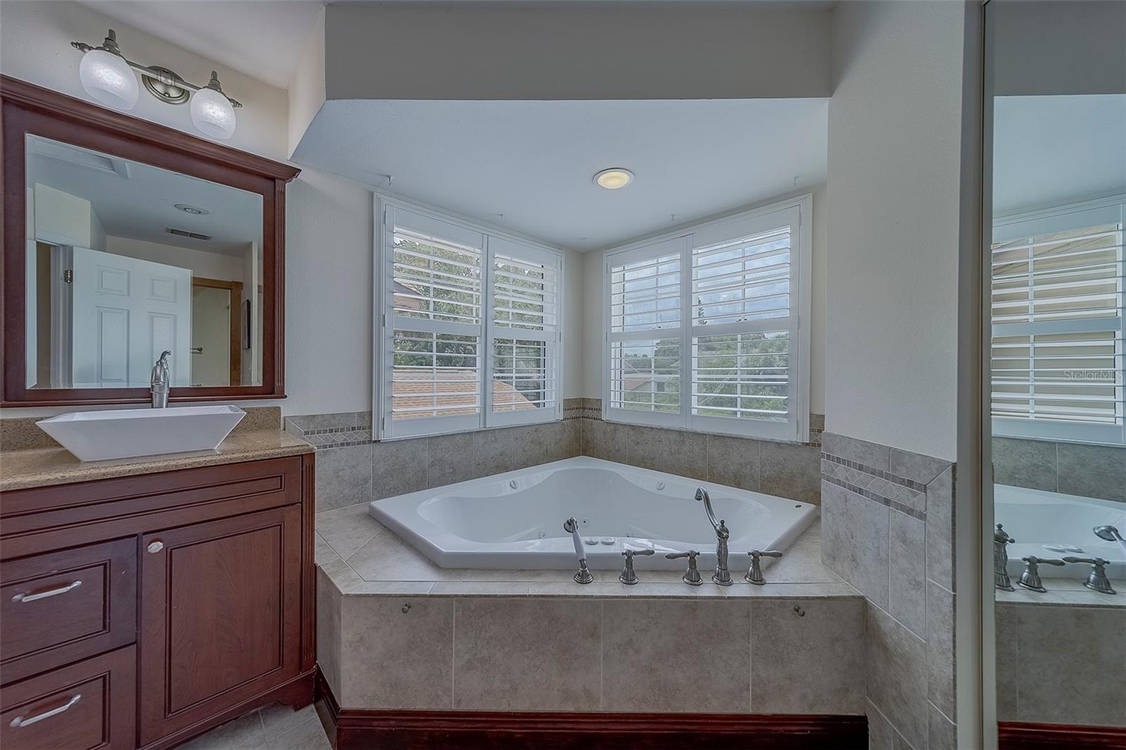 1830 SPRINGWOOD CIR N, CLEARWATER, FL, 33763