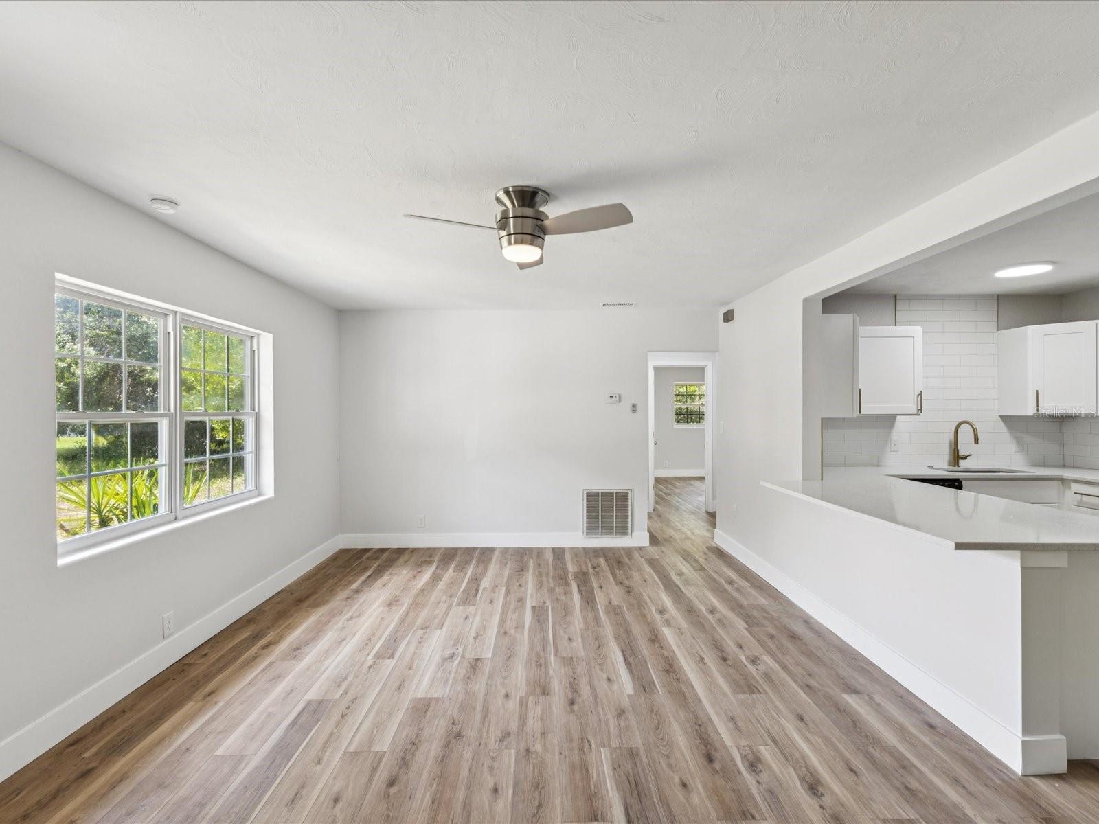 1843 BERG RD, HOLIDAY, FL, 34690