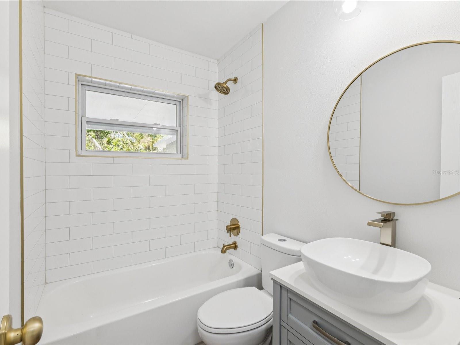 1843 BERG RD, HOLIDAY, FL, 34690