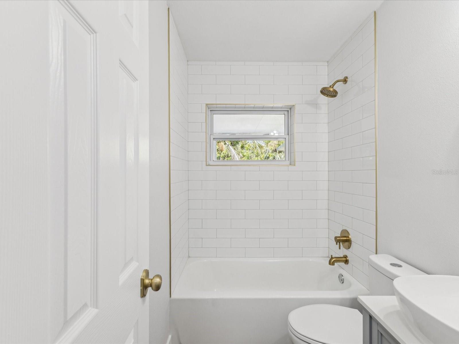 1843 BERG RD, HOLIDAY, FL, 34690