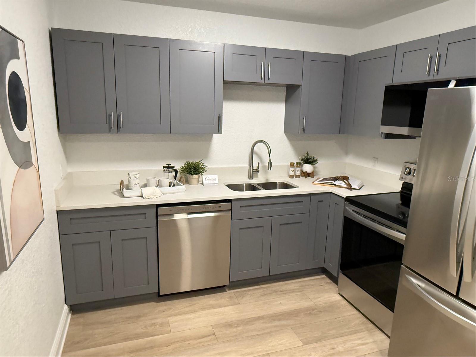 1913 W SAINT CONRAD ST, TAMPA, FL, 33607