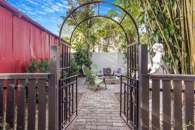 4106 N CENTRAL AVE, TAMPA, FL, 33603