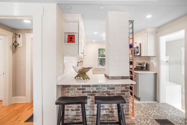 4106 N CENTRAL AVE, TAMPA, FL, 33603