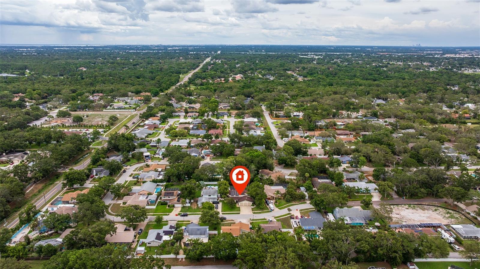 10053 W BAY ST, SEMINOLE, FL, 33776