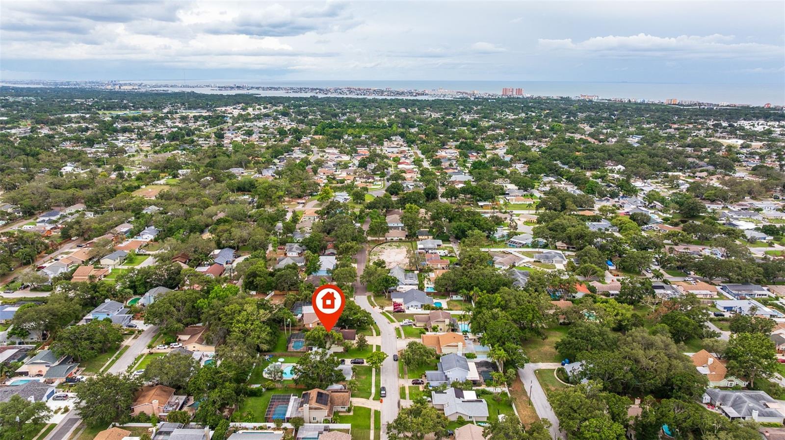 10053 W BAY ST, SEMINOLE, FL, 33776