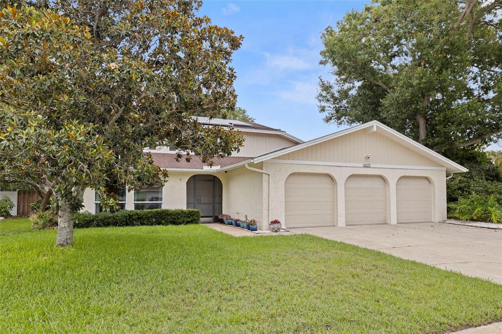 10053 W BAY ST, SEMINOLE, FL, 33776