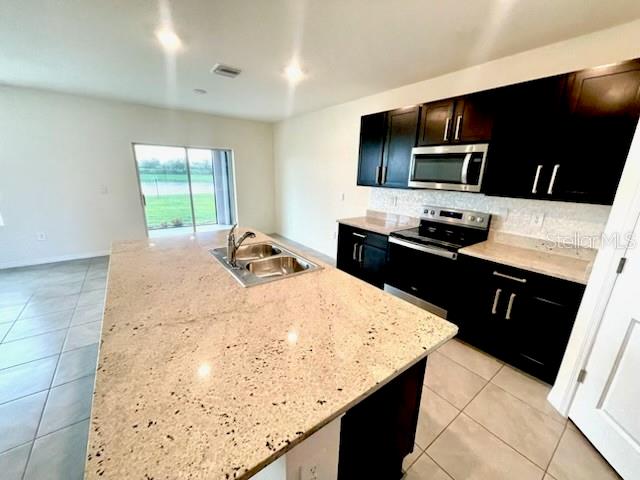 17141 RESERVA DR, BRADENTON, FL, 34211