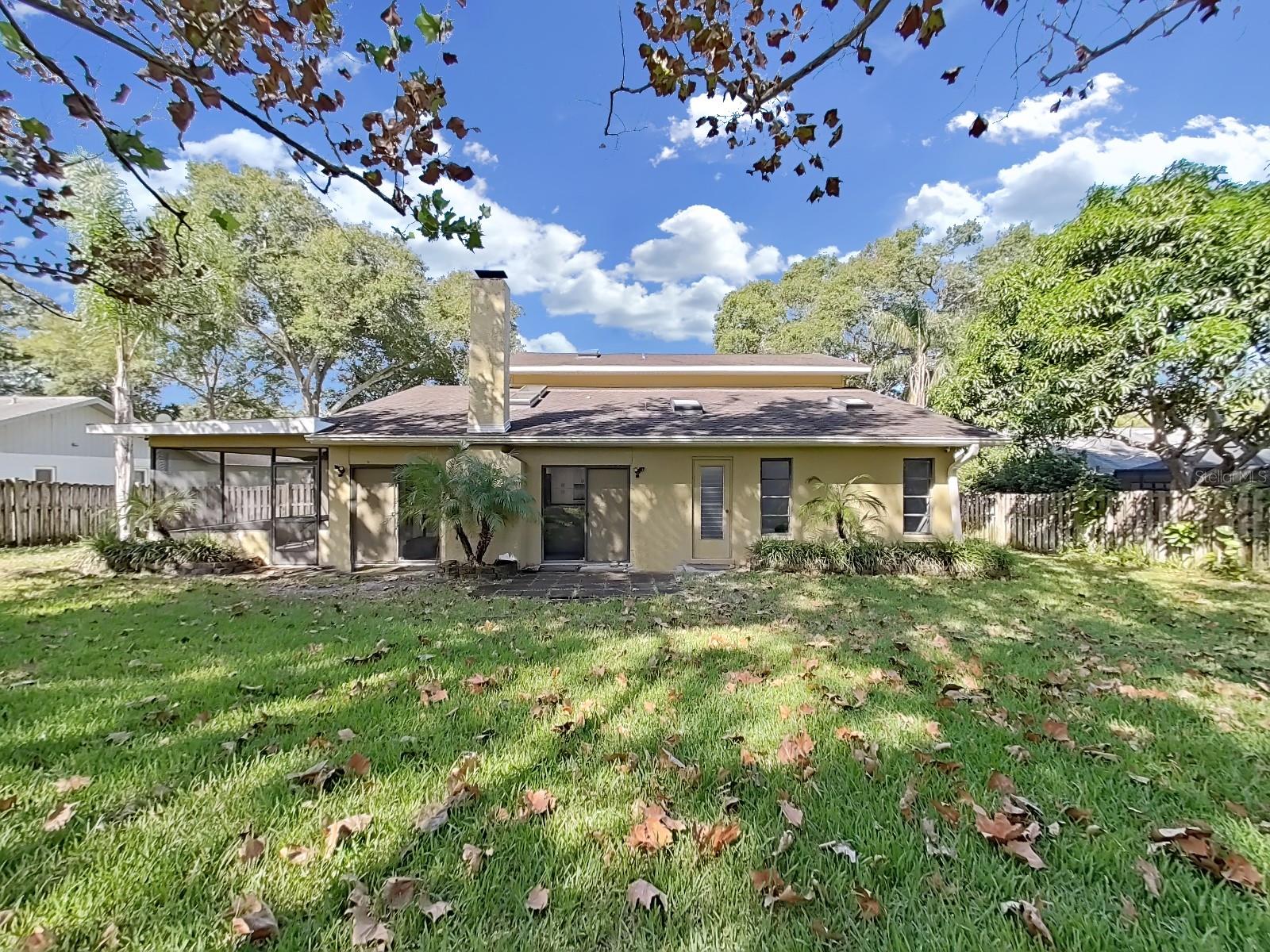 852 VILLAGE WAY, PALM HARBOR, FL, 34683