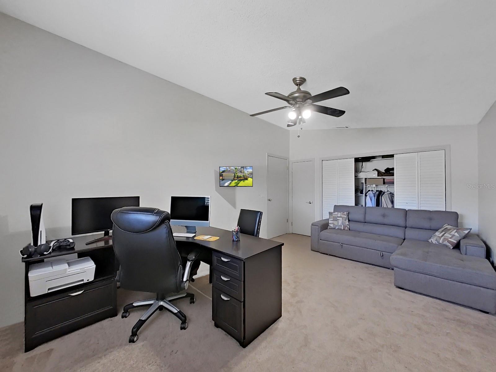 852 VILLAGE WAY, PALM HARBOR, FL, 34683