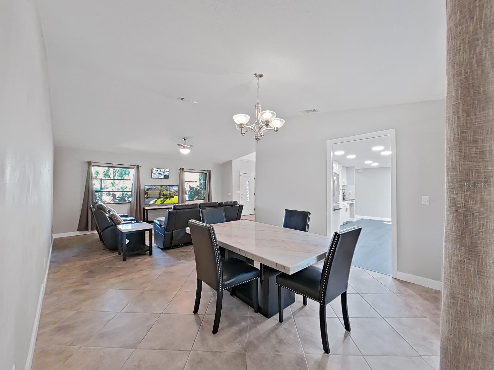 852 VILLAGE WAY, PALM HARBOR, FL, 34683